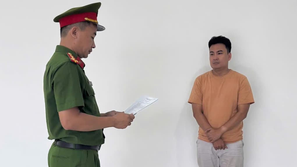 Mạo danh nhân viên ngân hàng, rao "tài sản thanh lý giá rẻ" để lừa góp vốn