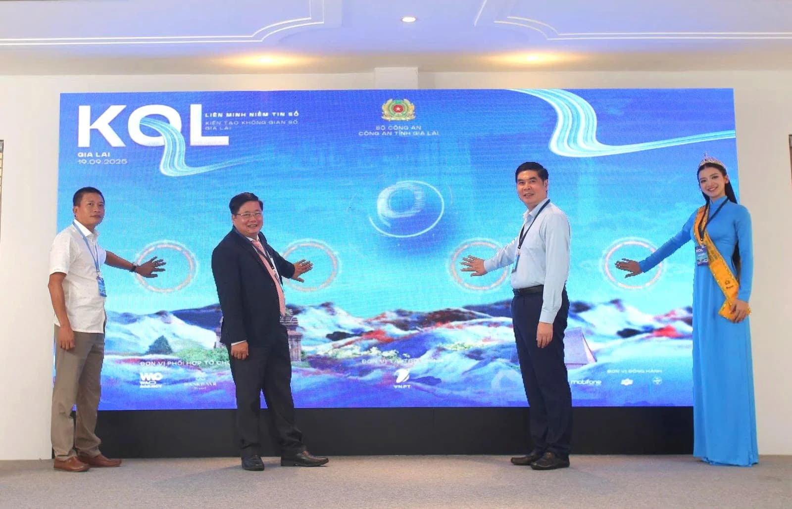 Thành lập Liên minh Niềm tin số và ra mắt mô hình Kiến tạo không gian số Gia Lai
